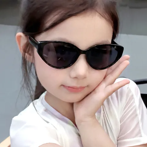 Occhiali da Sole per Bambini Occhi di Gatto alla Moda UV400 Montatura in PC Stile Coreano Occhiali per Ragazzi Ragazze Viaggi all'Aperto