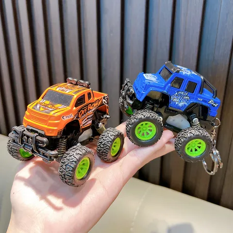 Cartoon Pull-Back Off-Road Vehicle Keychain Camouflage Monster Truck Keyring With Spring Suspension For Kids Backpack Pendant Gift