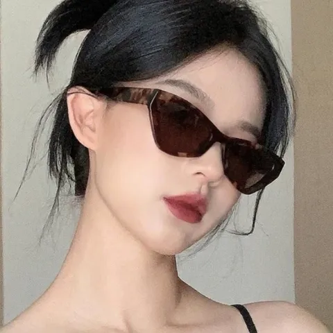 Cat Eye Sunglasses for Women Retro Leopard Print Metal Hinge UV400 Protection Fashion Hip Hop Streetwear Eyewear