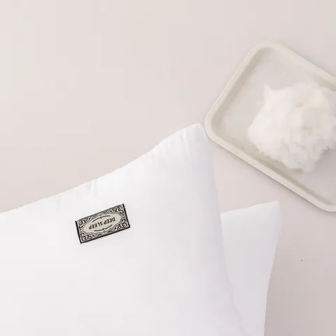 Hotel Quality Knitted Cable Knit Pillow Core Feather Velvet Filling Washable Neck Support White Bed Pillow For Adults Kids