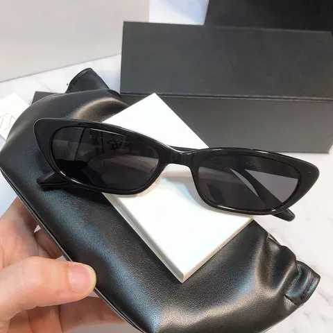 Trendy Small Frame Cat Eye Sunglasses For Women Men Retro Vintage Square Sunglasses UV400 Sun Protection Outdoor Holiday Travel Eyewear
