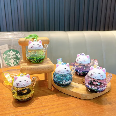 Cute Cartoon Lucky Cat Liquid Quicksand Keychain Creative Acrylic Glitter Floating Animal Keychain For Bag Charm Car Key Holder Gift Ornament