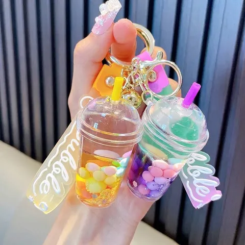 Simpatico Portachiavi a Forma di Tazza di Tè al Latte in Sabbie Mobili Liquide Acriliche Con Gelatine Colorate Campanello Ciondolo Auto Borsa