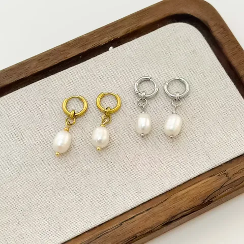 French Style Stainless Steel Freshwater Pearl Hoop Earrings 18K Gold Plated Titanium Steel Dangle Earrings For Women Jewelry