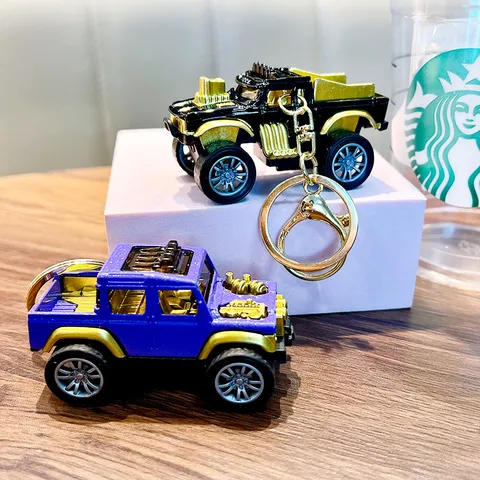 Alloy Pull-Back Pickup Truck Toy Car Keychain Mini Off-Road Vehicle Pendant For Boys Gift Miniature Jeep Style Bag Charm Key Ring