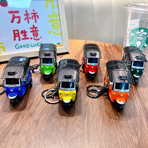 Mini Pull-Back Tuk Tuk Tricycle Model Keychain Retro Taxi Car Key Ring For Men Boys Creative Bag Pendant Souvenir Gift
