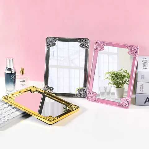 Miroir de Maquillage de Bureau Style Européen Vintage Miroir de Courtoisie Pliable avec Bordure Florale Sculptée Baroque Miroir Rectangulaire Électroplaqué pour Maison