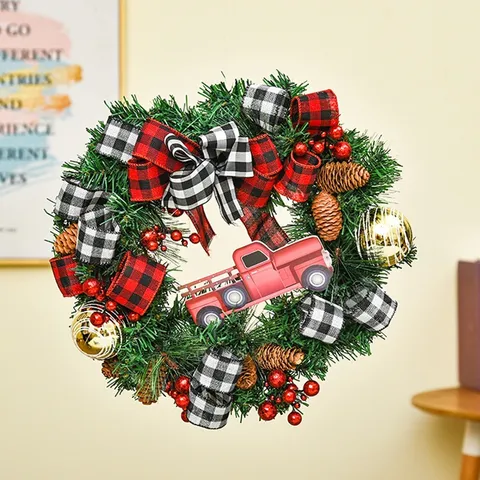 Christmas Wreath Door Hanging Decoration With Buffalo Plaid Bow Red Truck Santa Claus Snowman Artificial Pine Needle Berry Holiday Party Home Ornament