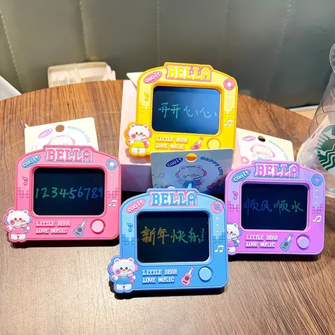 Cartoon Bär Hase Fuchs Mini LCD Elektronisches Schreibtablett Schlüsselanhänger Tragbares Handheld Doodle Board Tasche Anhänger Geschenk Für Kinder
