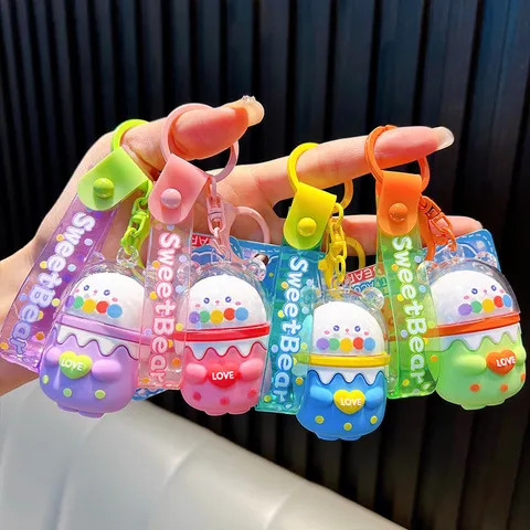 Portachiavi a Forma di Orsetto Tazza di Tè al Latte Simpatico Ciondolo per Borsa in Acrilico con Motivo a Cuore Cinturino in Silicone Portachiavi Sweet Bear Regalo per Donne Ragazze