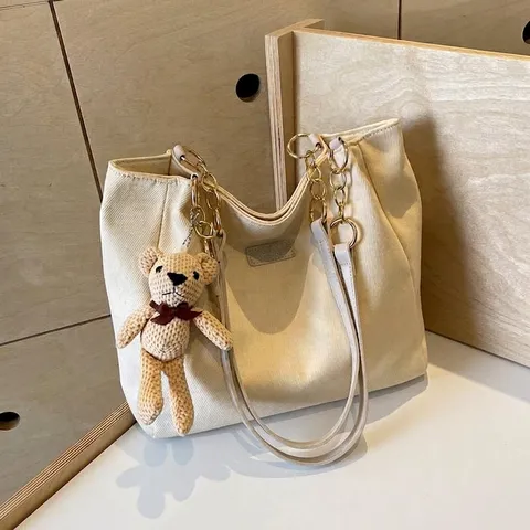 Borsa Tote in Tela Grande Capacità da Donna Minimalista Con Tracolla a Catena Semplice Borsa a Spalla Con Ciondolo a Orso