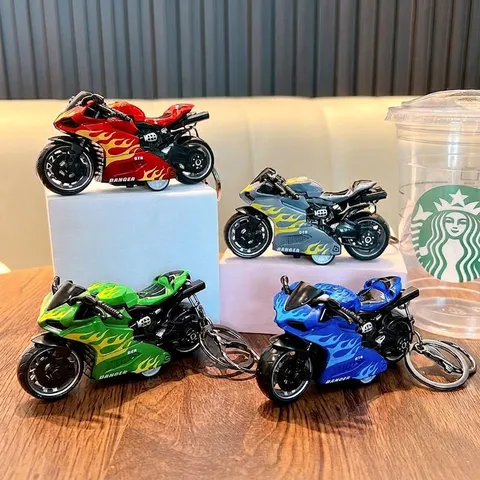 Mini Flame Motorcycle Toy Keychain For Boys Alloy Pull-Back Motorbike Model Car Key Ring Hanging Pendant For Backpack Accessory