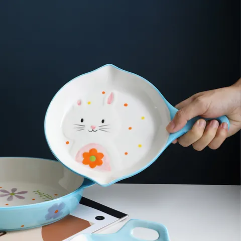 Collezione di Stoviglie in Ceramica con Coniglio Carino Stile Giapponese Tema Pasquale Animali Cartone Animato Piatti