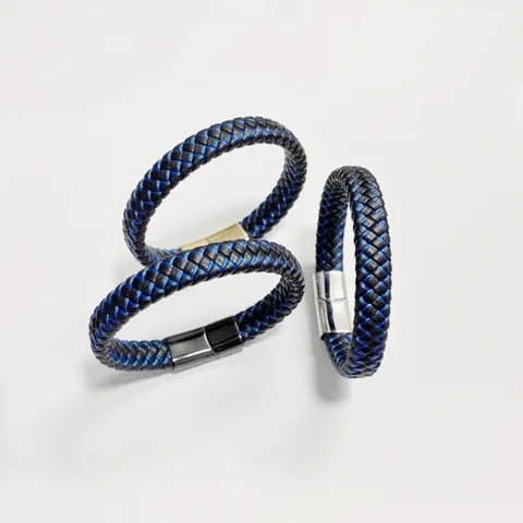 Bracciale in Pelle da Uomo Intrecciato Sfumato Nero Blu Cinturino in Acciaio Inossidabile Chiusura Magnetica Gioielli Urban Moda