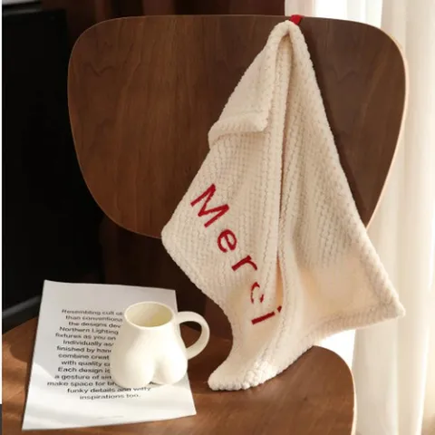 French Style Hanging Coral Fleece Hand Towel Absorbent Microfiber Kitchen Towel With Embroidered Letters Waffle Pattern