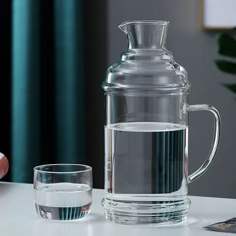 Large Capacity Heat Resistant Borosilicate Glass Water Pitcher With Cup Lid Vintage Ribbed Clear Cold Water Kettle For Home Juice