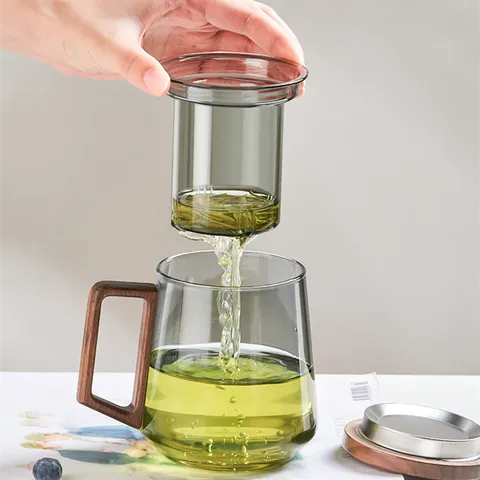 Borosilicate Glass Tea Cup With Walnut Wood Handle And Infuser Heat Resistant Glass Mug For Office Home Tea Water Separation