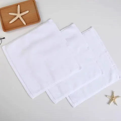 Witte Puur Katoenen Vierkante Washandje Hoge Absorberende Machinegeweven Zachte Handdoek Voor Hotel Restaurant Keuken Schoonmaak