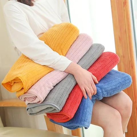 Soft Absorbent Coral Fleece Bath Towel Vertical Striped Large Thickened Beach Towel For Home Bathroom Spa Men Women