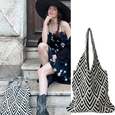 Damen Koreanischer Stil Gestrickte Tote Bag Schwarz Weiß Geometrisch Raute Gestreift Große Kapazität Weich Häkeln Schultertasche Mode Lässig Reisen Handtasche