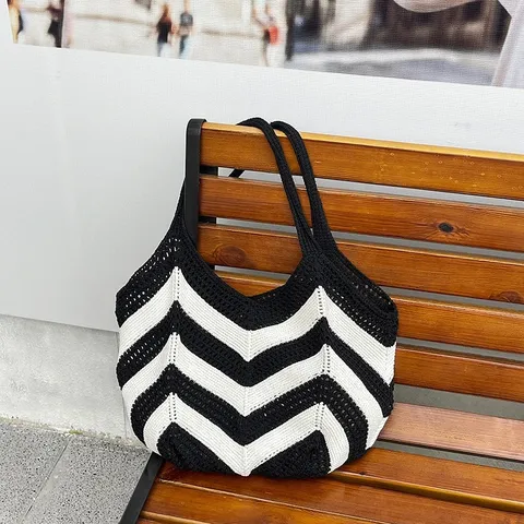 Women Woven Shoulder Bag Large Capacity Hand Crocheted Underarm Bag Zigzag Wave Pattern Fabric Tote Bag For Summer Vacation