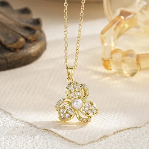 Rotatable Flower Pendant Necklace For Women Copper Zirconia Inlaid Floral Stress Relief Jewelry Gold Plated Necklace