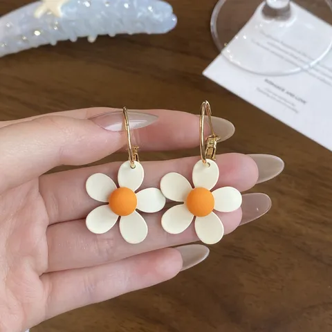 Süße Frische Florale Gänseblümchen Ohrringe Für Damen Weiß Orange Kontrast Blume Hänger Ohrringe Pastoral Stil Schmuck Zubehör