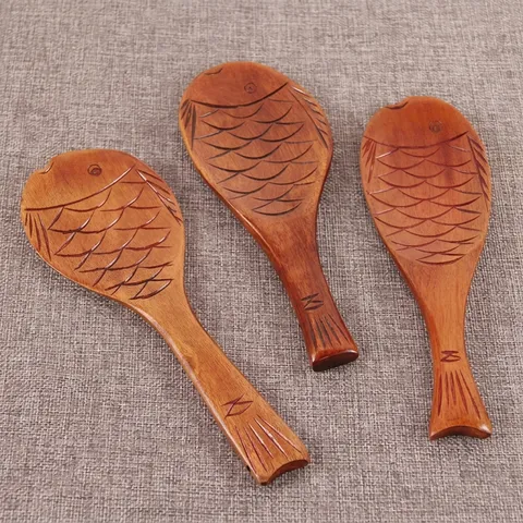 Japanese Style Wooden Rice Spoon Fish Shaped Phoebe Wood Rice Paddle Hand Carved Non-stick Rice Scoop Kitchen Utensil