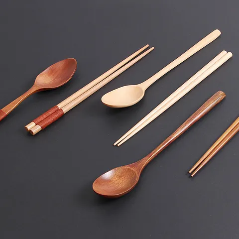 Set di Posate Portatili in Legno Stile Giapponese Cucchiaio e Bacchette Riutilizzabili Con Sacchetto in Tessuto Floreale per Viaggi Studenti Ufficio Regalo