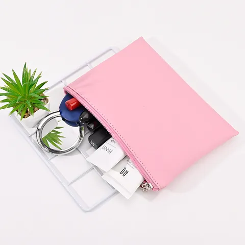 Stedelijk Minimalistisch Effen PU Waterdicht Make-up Tas Dagelijkse Toilettas Voor Reizen Draagbare Cosmetische Organizer