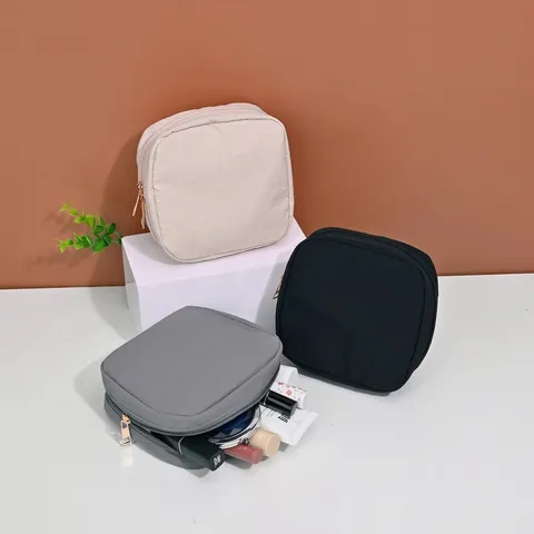 Tragbare Nylon Kosmetiktasche Große Kapazität Reise Kulturbeutel Quadratische Make Up Tasche Mit Reißverschluss Für Unisex
