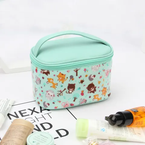 Draagbare Bedrukte Makeup Tas Grote Capaciteit Waterdicht PU Leer Emmer Vorm Reis Cosmetische Organizer Voor Dames Dagelijks Gebruik