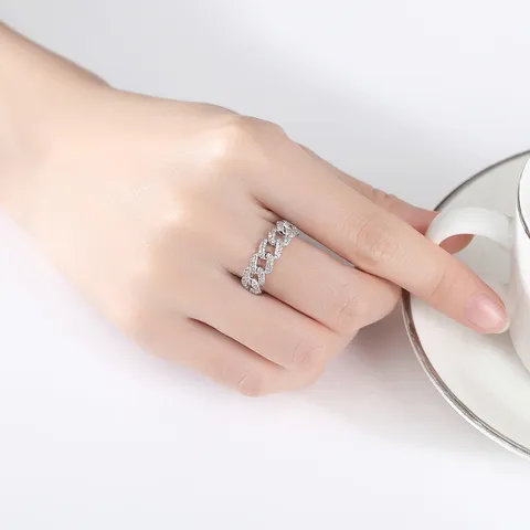 Anillo de Eslabones Cubanos Minimalista de Cobre con Circonia Incrustada Plateado Para Mujeres Hombres Joyería de Moda Hip Hop