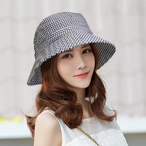 Bob Unisexe Style Anglais Simple Carreaux Noir et Blanc Protection Solaire Extérieur Décontracté en Coton Polyester