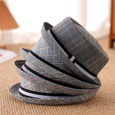 British Vintage Classic Plaid Fedora Hat Short Brim Rounded Top Curled Edge Trilby Hat Unisex Sunshade Gentleman Hat Polyester