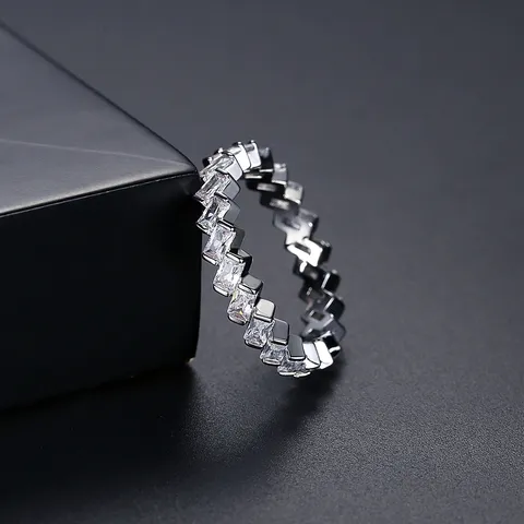 Anillo Geométrico de Rombo de Cobre con Circonia para Mujer Anillo con Incrustaciones de Strass Coloridos Chapado en Oro Plata Joyería Regalo