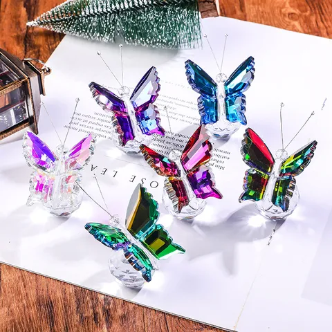 Crystal Butterfly Figurine Ornament Faceted Glass Animal Statue For Home Office Car Decor Desktop Accents Gift Decorative