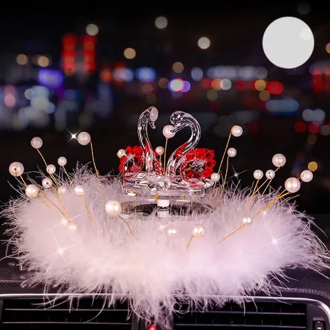 Crystal Swan Car Ornament With Feather Base Heart Shape Couple Swan Valentine's Day Gift Interior Decoration Ornament