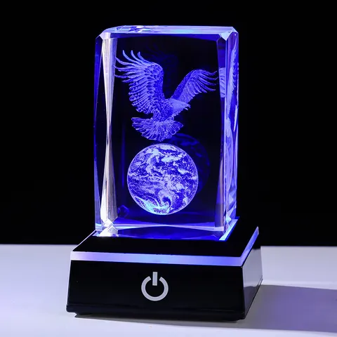 3D Laser Engraved White Crystal Cube Night Light With LED Base Color Changing Eagle Earth Design Crystal Ornament Creative Gift