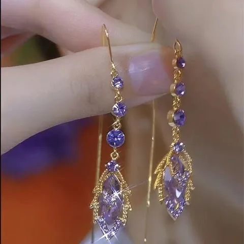 Elegante Retro Blad Kwastje Oorbellen Voor Vrouwen Vergulde Legering Volledige Strass Paars Groen Champagne Kristal Drop Oor Lijn Sieraden
