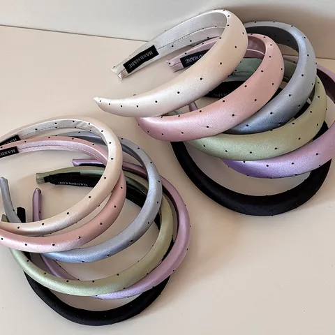 Serre-tête Rembourré à Pois Style Coréen pour Femmes Bandeau en Satin Éponge Doux Fait Main Large Cerceau à Cheveux Accessoires de Cheveux Élégants