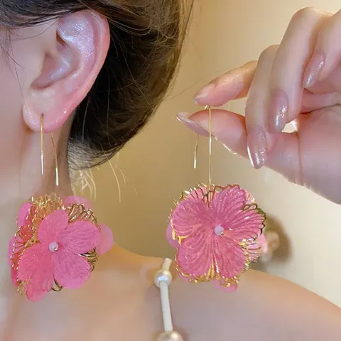 Pendientes de Gota de Flor de Malla Elegantes Franceses para Mujer Pendientes Colgantes de Pétalos de Malla Exagerados Únicos
