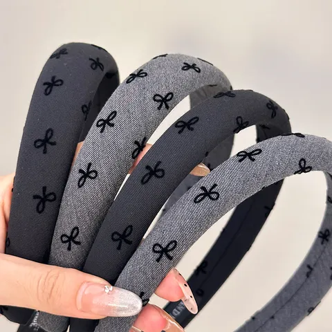 Serre-tête Rembourré Minimaliste avec Nœud pour Femmes en Polyester Motif Cœur Pois Accessoires Cheveux Élégants