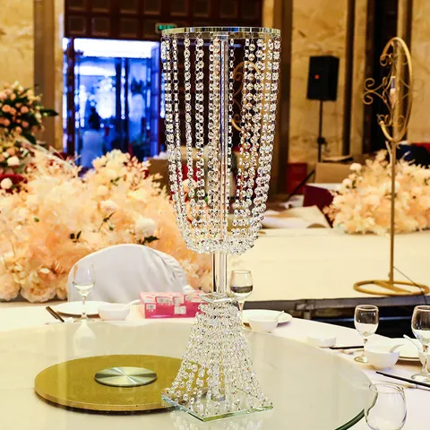 Luxuriöser Blumenständer Im Europäischen Stil Aus Kristall Hochzeit Centerpieces Kerzenhalter Kuchendisplay Für Bankett Hotel Villa Tischdeko