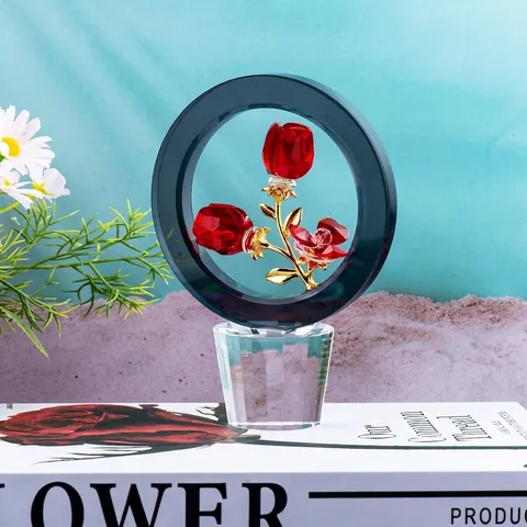 Ornement de Rose en Cristal Créatif Avec Tiges Dorées Élégante Rose Éternelle Artisanat en Verre Déco Maison Cadeau Fête Mères
