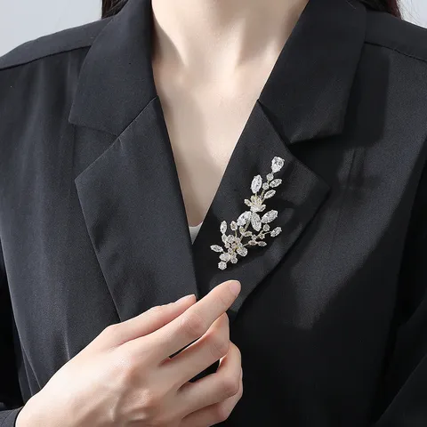 Eleganter Kupfer Zirkonia Weizenähre Brosche Hochwertige Detaillierte Botanische Reversnadel Luxus Mode Kleidung Schmuck Zubehör Für Damen Mantel Anzug