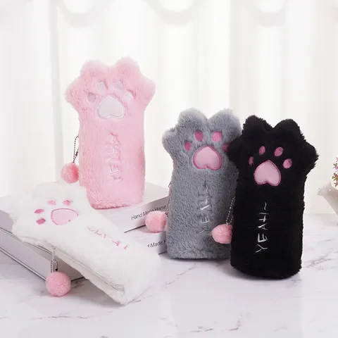 Astuccio Peluche a Forma di Zampa di Gatto Grande Capacità in Poliestere Organizzatore di Cancelleria Con Ciondolo Pompon