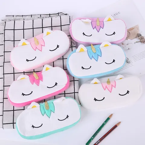 Astuccio in Peluche Unicorno Carino Grande Capacità Borsa di Cancelleria a Cartoni Animati Astuccio per Studenti