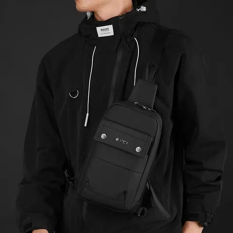 Bolso de Pecho Techwear para Hombre Impermeable Oxford Crossbody Moto Sling Mochila Moda Deporte Bolso de Hombro con Múltiples Bolsillos