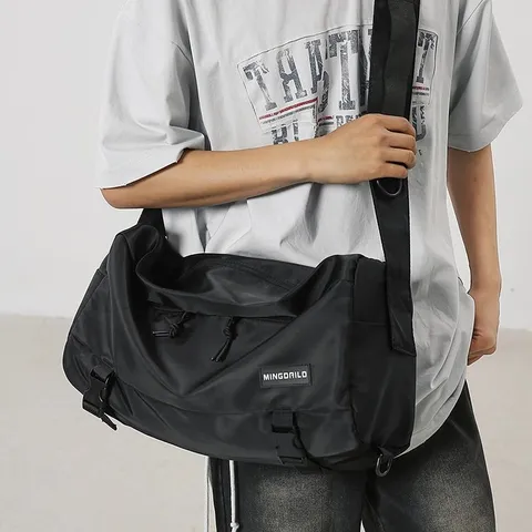 Große Kapazität Japanischer Stil Umhängetasche Wasserdichte Nylon Reisetasche Minimalistische Sportliche Fitness Yoga Tasche